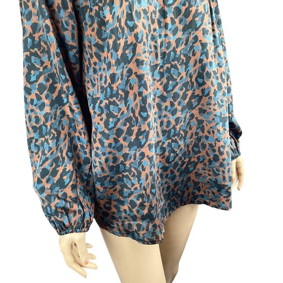 Soft Surroundings Top Size Medium Gianna Copper Teal Animal Print Long Sleeve - Picture 5 of 8